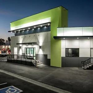 Hotel 6-canoga Park, Ca Los Angeles