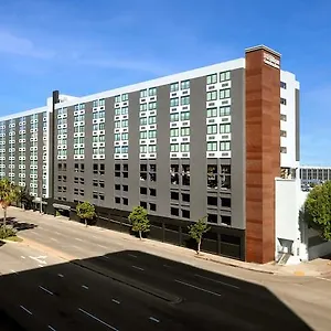 ホテル Hilton Garden Angeles Airport 3*