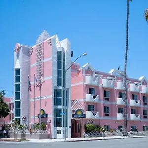 Days By Wyndham 3*