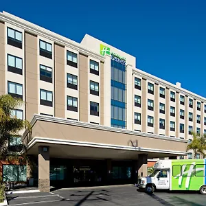 Express Angeles Lax Airport By Ihg Los Angeles