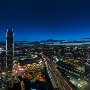 Lavish High-rise 2bed In The Hearth Of Downtown La Los Angeles