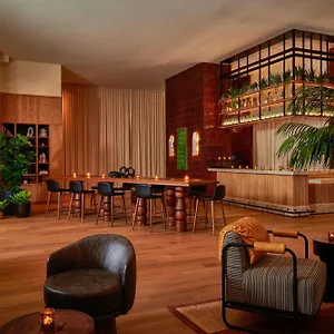 Hollywood Volume, A Tribute Portfolio Hotel 4*
