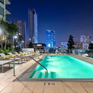 King Bed With Pool Gym Hollywood Apartment Los Angeles