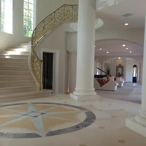 Stradella Court Mansion Holiday home Los Angeles