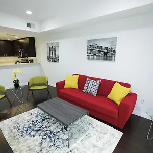 Отель Downtown Cosmopolitan Residences