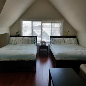 K Town Hotell 2*