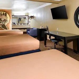 Hollywood Express South