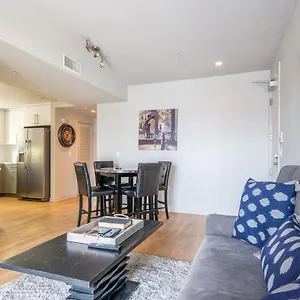 Business Traveler - Downtown Santa Monica *