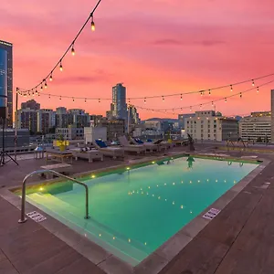 One Lux Hwh Downtown Angeles Aparthotel Los Angeles