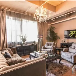 Designer Downtown Loft * Los Angeles