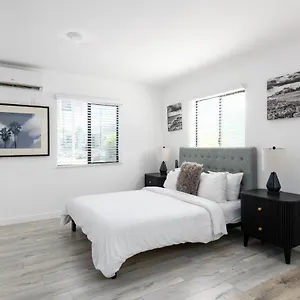 Sunny Studio In The Heart Of Venice - B Bed & Breakfast Los Angeles