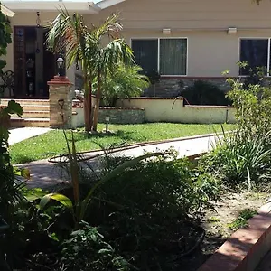 Garden View Guest Unit Single Bed ,kitchennate Insuit Full Bathroom Holiday home