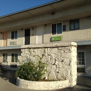 Economy Motel