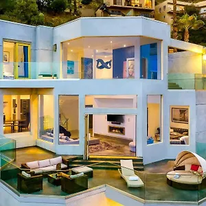Hollywood Hills Modern Sanctuary-jaw Dropping View *