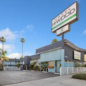 H-wood Hotel 3*