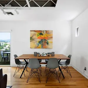 Сasa de vacaciones Hollywood Hills Outpost Exclusively Month