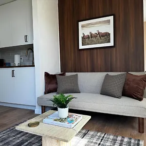 The Sylmar House Holiday home Los Angeles