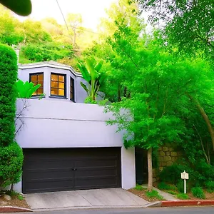 Hollywood Hills Oasis Views Outdoor Patio Garage Los Angeles