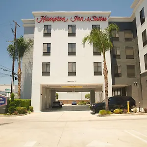 Hampton & Sherman Oaks 3*
