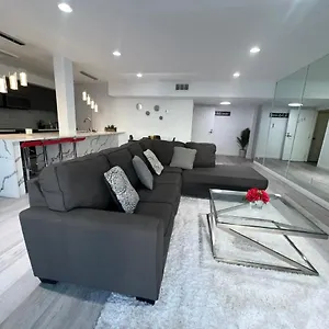 Apartment Hollywood 2 Bedroom
