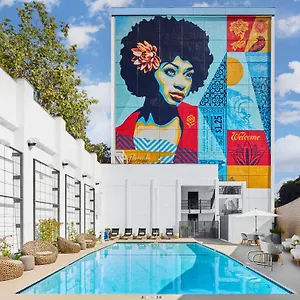 The Pierside Hotel