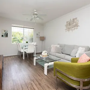 Apartamento Two Bedroom Sleeps 6 With Free Parking Near Boating
